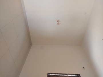 Master Bedroom in 2.5 BHK Apartment at Nanded Kalashree, State Bank Nagar – for Rent