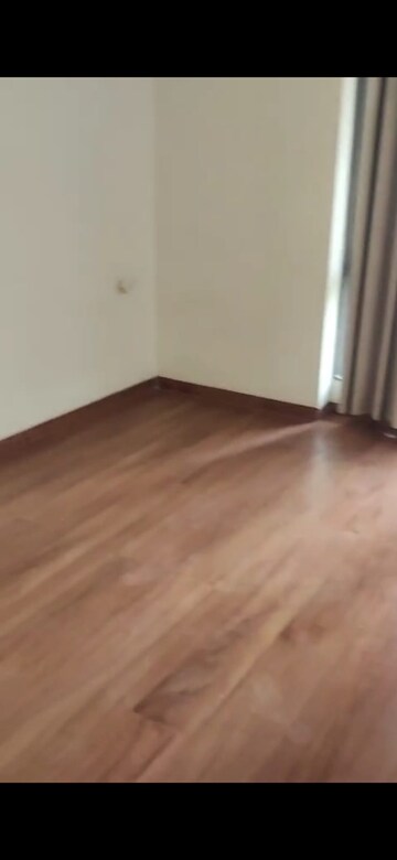 Room in 2 BHK Apartment at Goregaon West – for Sale
