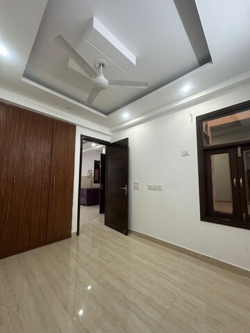 Room in 2 BHK Builder Floor at Freedom Fighters Enclave – for Rent