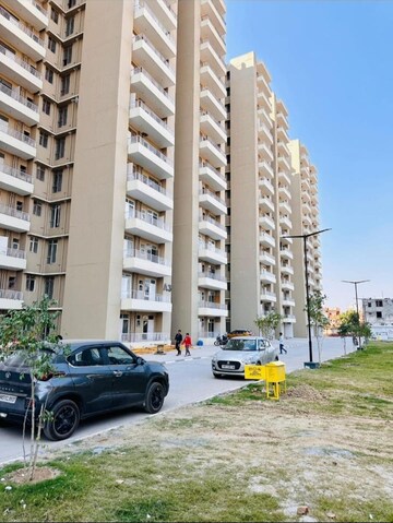 3 BHK Apartment – Exterior View View at Vashisht Heights, Sector 87 - for Sale