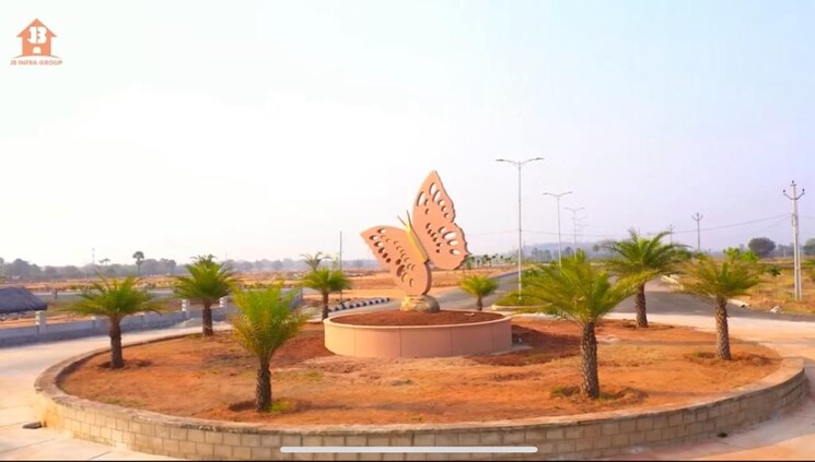 Garden, jb-nature-valley  200 Sq.Yd. Plot In Choutuppal Hyderabad 8391193