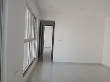 Room in 2 BHK Apartment at Goel Ganga Serio, Kharadi – for Rent