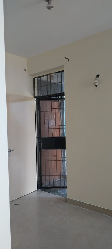 Staircase in 1.5 BHK Apartment at Sector 10 Greater Noida – for Rent