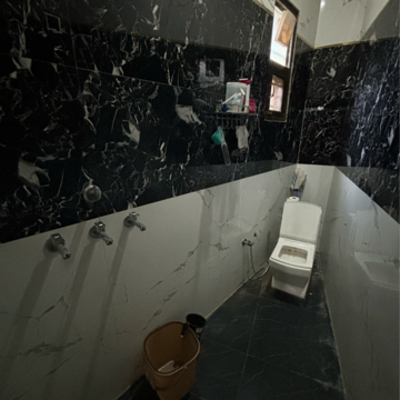 Attached Bathroom in 1 RK Builder Floor at Raglan Gulmohar Trends, Dhakoli Village – for Rent