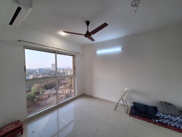 Master Bedroom in 2.5 BHK Apartment at Lodha Codename Premier, Dombivli East – for Rent