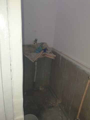 Bathroom in 3 BHK Independent House at Sector 16 – for Rent