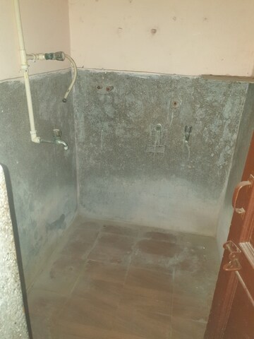 Furnished Amenities in 3 BHK Independent House at Sector 16 – for Rent