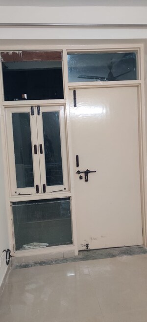 Furnished Amenities in 3 BHK Apartment at Puri Vip Floors, Sector 81 – for Sale