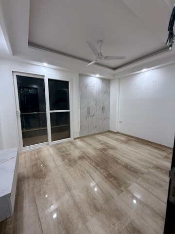 Room in 2 BHK Builder Floor at Subhash Nagar – for Rent