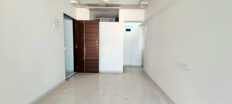 Room, mulund east 2.5 Bedroom 720 Sq.Ft. Apartment In Mulund East Mumbai 8391396