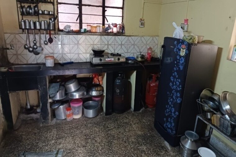  Parking, hadapsar 6+ Bedroom 1000 Sq.Ft. Independent House In Hadapsar Pune 8392068