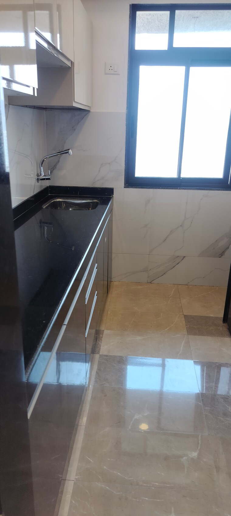 Balcony, dev-leo-tower 2 Bedroom 670 Sq.Ft. Apartment In Oshiwara Mumbai 8391433