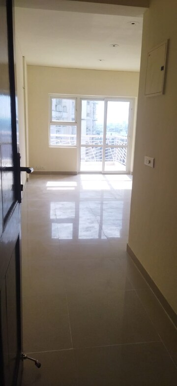 2 BHK Apartment For Rent in BPTP Princess Park, Sector 86