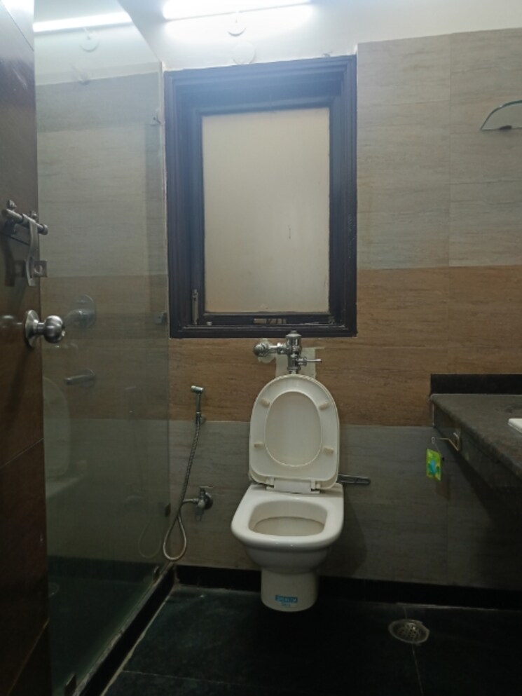 Bathroom, kohli-one-malibu-town-plot 3 Bedroom 1500 Sq.Ft. Builder Floor In Sector 47 Gurgaon 8391543