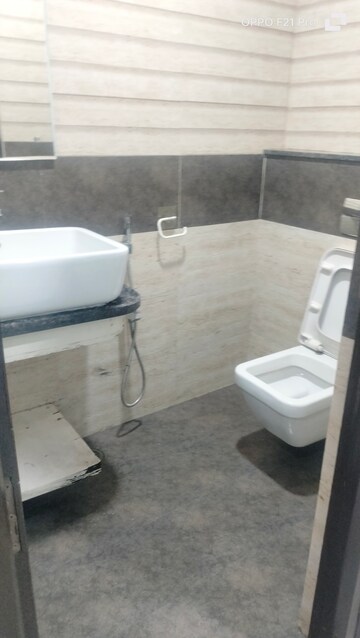 Bathroom in 3 BHK Apartment at Banjara Hills – for Rent