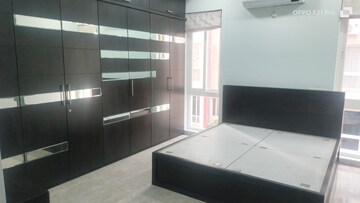 Room in 3 BHK Apartment at Banjara Hills – for Rent