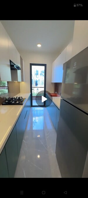 Kitchen in 3.5 BHK Builder Floor at Signature Global Daxin Vistas, Bhondsi – for Sale