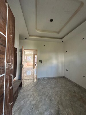 2 BHK Apartment For Sale in Sahastradhara Road