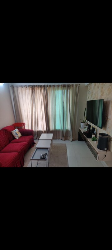 Team Area in 2 BHK Apartment at Rustomjee Urbania, Majiwada – for Rent