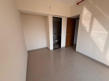 Room in 1 BHK Apartment at Vihang Golden Hills, Owale – for Rent