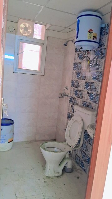 Bathroom in 2 BHK Apartment at Signature Global Proxima, Sector 89 – for Rent