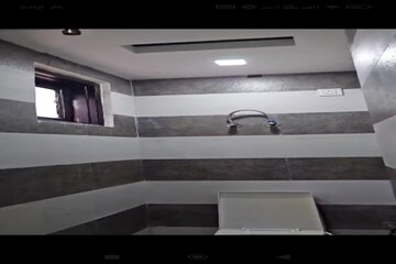 Furnished Amenities in 2 BHK Builder Floor at Rohini Sector 16 – for Sale