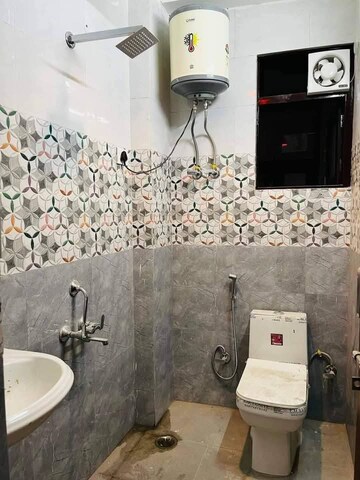 Attached Bathroom in 1 BHK Builder Floor at Freedom Fighters Enclave – for Rent