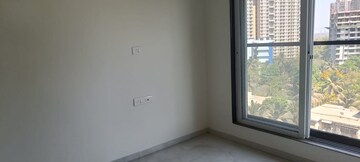 Room in 2.5 BHK Apartment at Vaibhavlaxmi Peak 25, Vikhroli East – for Rent