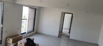 Room in 2.5 BHK Apartment at Vaibhavlaxmi Peak 25, Vikhroli East – for Rent