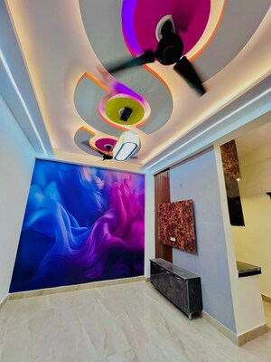 Furnished Amenities in 2 BHK Builder Floor at Khajoori Khas – for Sale