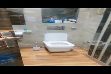 Bathroom in 3 BHK Builder Floor at Rohini Sector 16 – for Sale