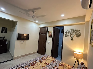 Bedroom in 4 BHK Apartment at Prestige Fairfield, Rmv 2nd Stage – for Rent