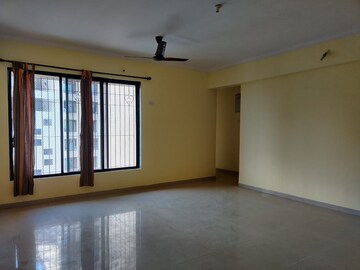 Living Room in 2 BHK Apartment at Shiv Om CHS, Chandivali – for Rent