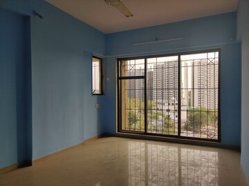 Room in 2 BHK Apartment at Shiv Om CHS, Chandivali – for Rent