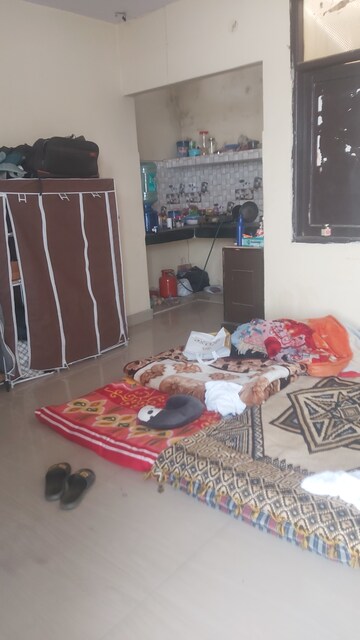 Master Bedroom in 1 RK Builder Floor at Mayur Vihar – for Rent