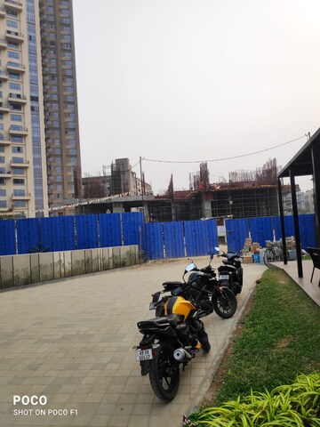 Parking in 3 BHK Apartment at Siddha Sky, Tangra – for Sale