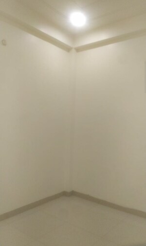 Room in 3 BHK Independent House at Kamta – for Sale