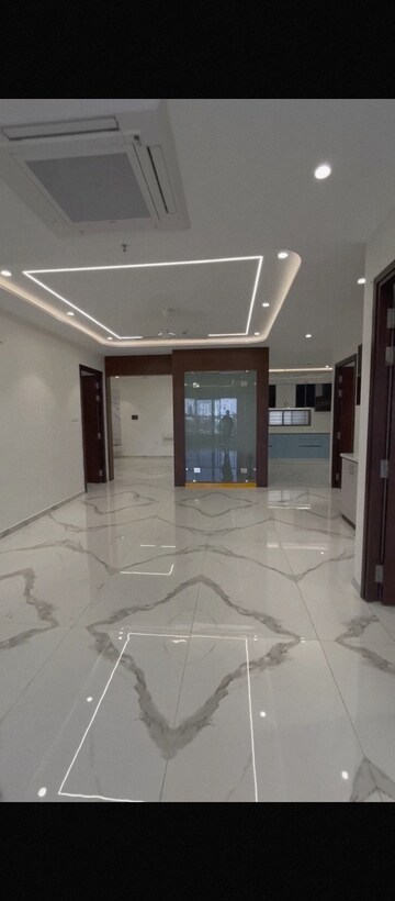 Room in 4 BHK Apartment at DSR The Classe, Narsingi – for Rent