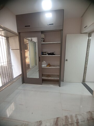 Master Bedroom in 1 BHK Apartment at Naupada – for Rent