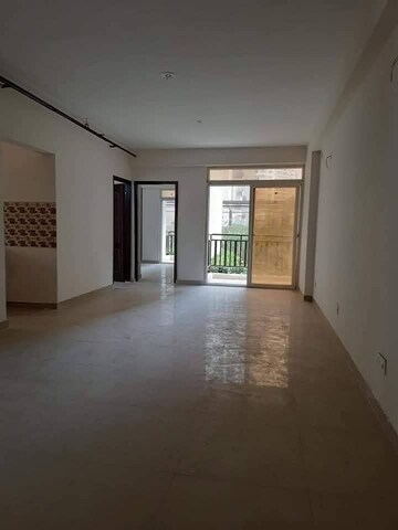 Room in 3 BHK Apartment at Nimbus The Hyde park, Sector 78 – for Rent