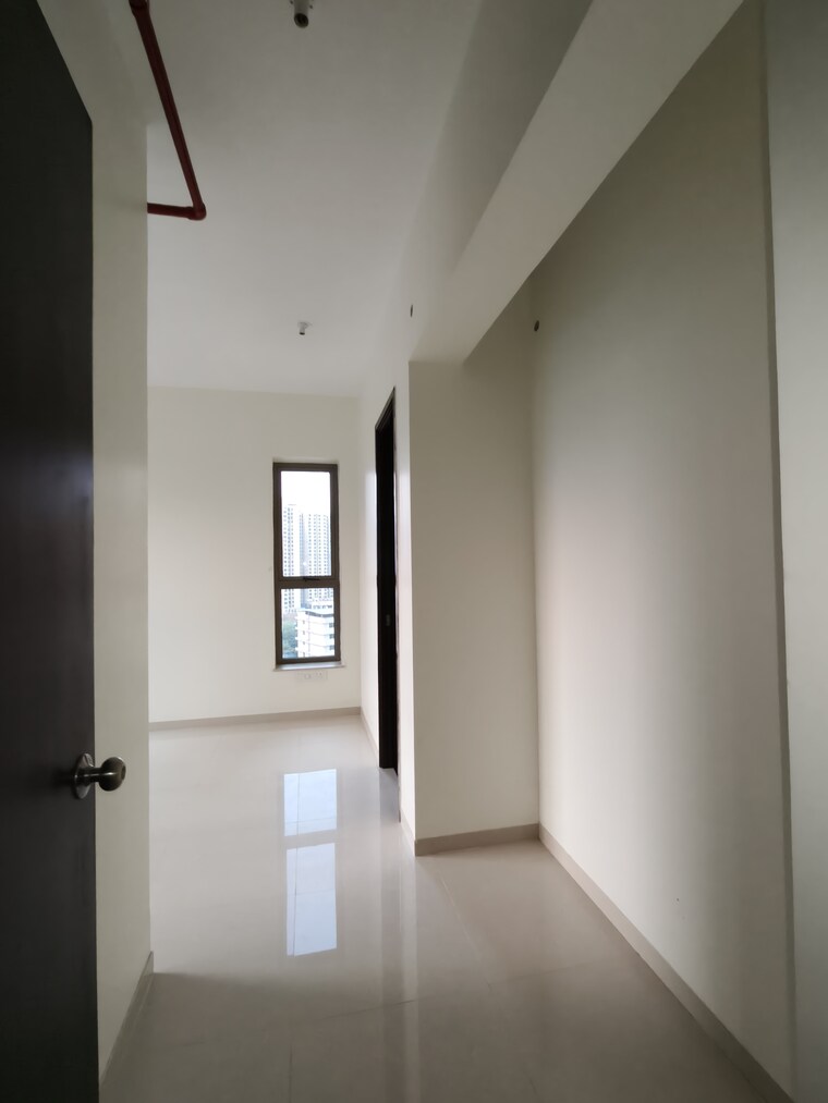 undefined, kalpataru-paramount-b 2 Bedroom 527 Sq.Ft. Apartment In Kapur Bawdi Thane 8392471