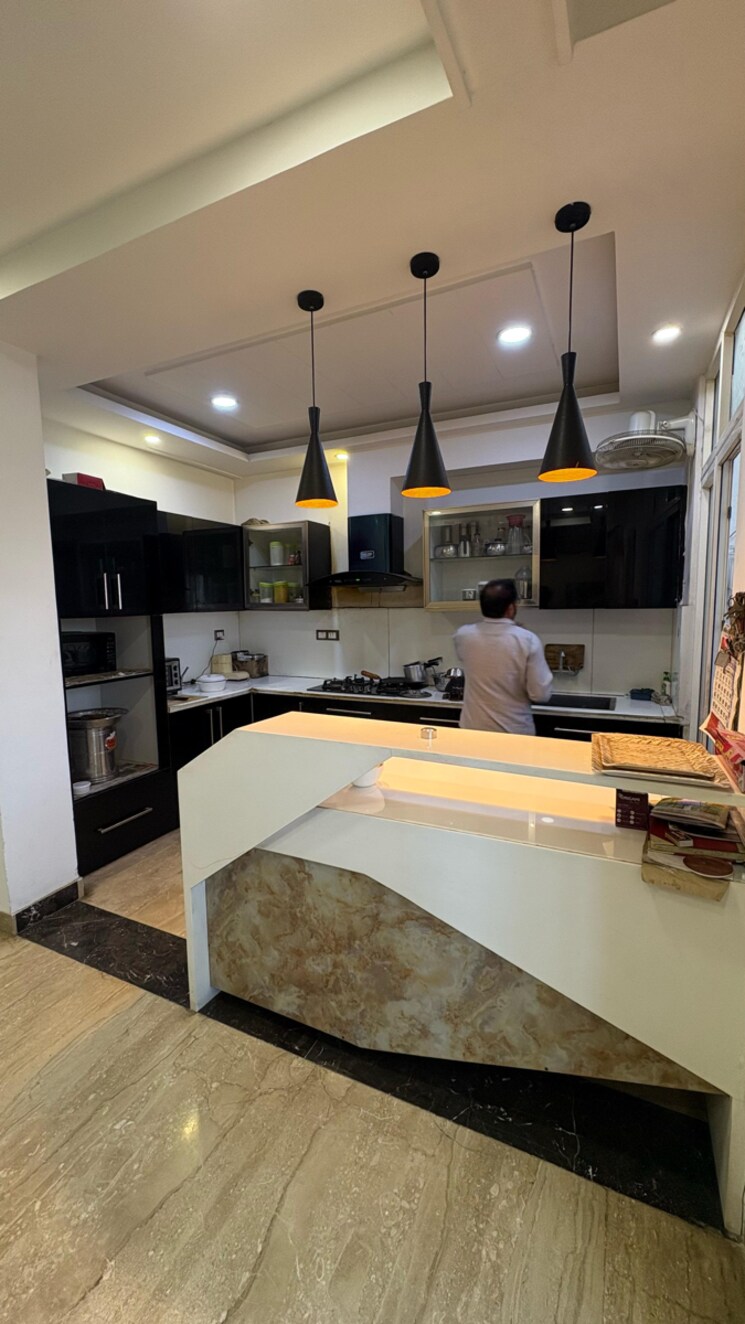 Kitchen, ansal-sushant-golf-city-celebrity-greens 4 Bedroom 3820 Sq.Ft. Apartment In Muzaffar Nagar Ghusval Lucknow 8392486