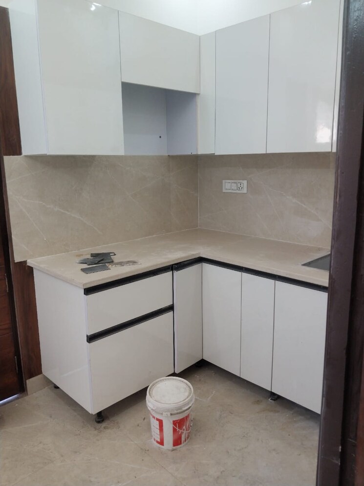 Kitchen, vaishali sector 4 2 Bedroom 850 Sq.Ft. Builder Floor In Vaishali Sector 4 Ghaziabad 8392512