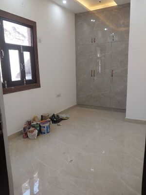 Room in 2 BHK Builder Floor at Vaishali Sector 4 – for Sale