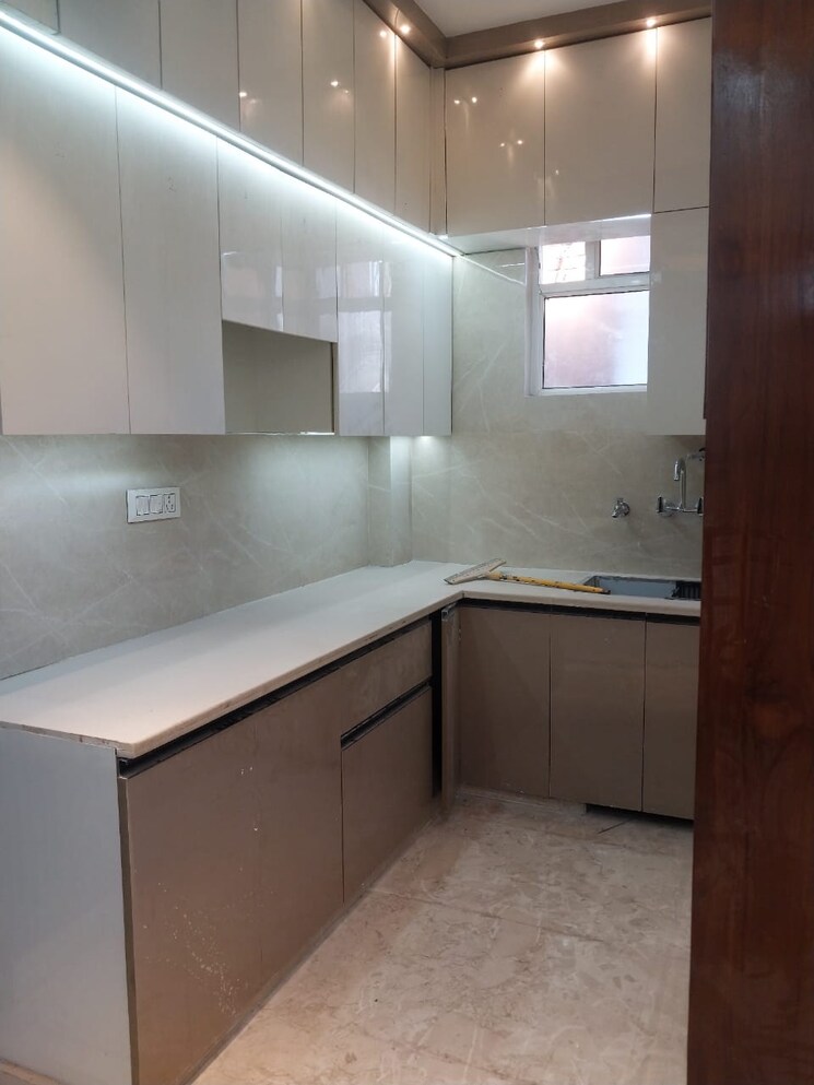 Kitchen, vaishali sector 4 2 Bedroom 850 Sq.Ft. Builder Floor In Vaishali Sector 4 Ghaziabad 8392512