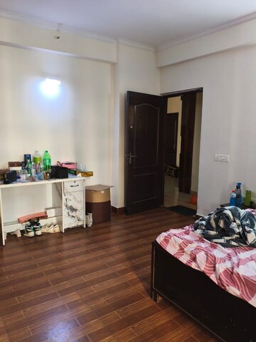 Bedroom in 2 BHK Apartment at Supertech Cape Town, Sector 74 – for Rent