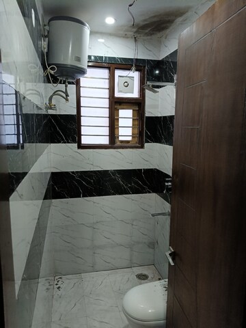 Bathroom in 3 BHK Builder Floor at Motia Blue Ridge, Dhakoli Village – for Rent