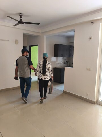 Master Bedroom in 2 BHK Apartment at Amrapali Silicon City, Sector 76 – for Rent