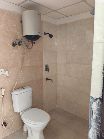 Bathroom in 2 BHK Apartment at Amrapali Silicon City, Sector 76 – for Rent