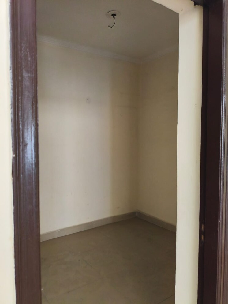 undefined, amrapali-silicon-city 2 Bedroom 1075 Sq.Ft. Apartment In Sector 76 Noida 8392510